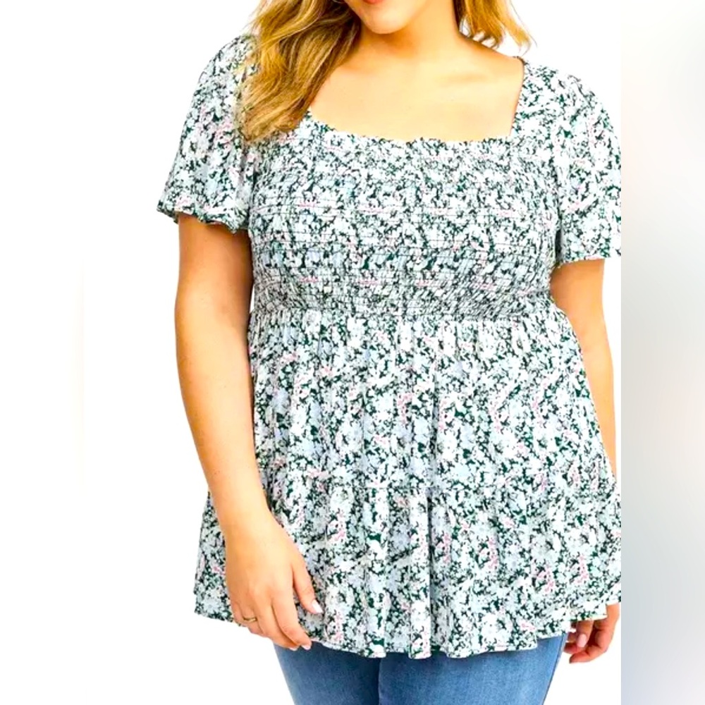 TORRID - sz. 2 (20) NWT Floral blue w/smocked elastic at bust, short sleeves - Picture 2 of 6